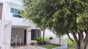 Image 30 - 858667
