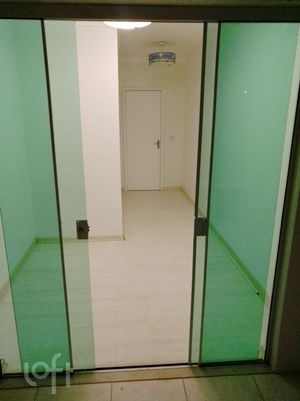 Image 7 - 858667