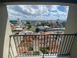 Image 9 - 858679