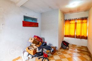 Image 22 - 858684
