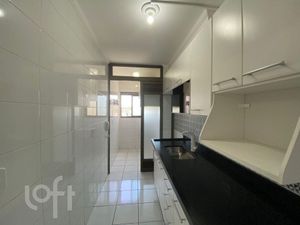 Image 21 - 858685