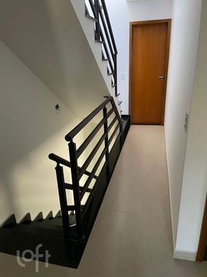 Image 6 - 858686