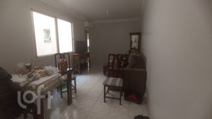 Image 8 - 858690