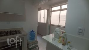 Image 13 - 858690