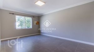 Image 3 - 858694