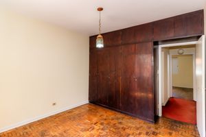 Image 19 - 858704