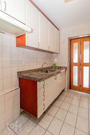 Image 9 - 858708