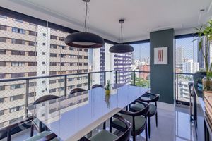 Image 10 - 858729