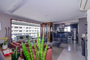 Image 1 - 858729