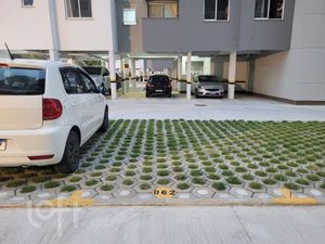 Image 6 - 858783