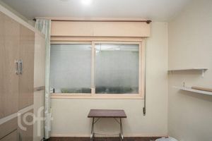 Image 9 - 858803