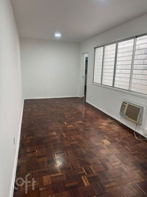 Image 3 - 858803