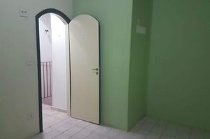 Image 11 - 858809