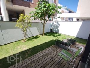 Image 19 - 858816