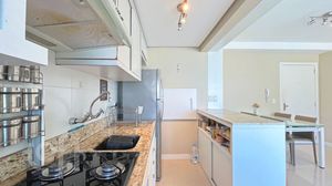 Image 14 - 858827