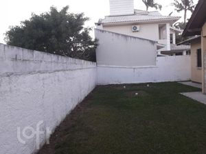 Image 3 - 858831
