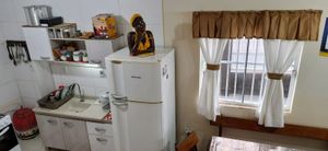 Image 8 - 858833