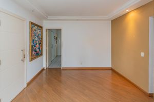 Image 7 - 858834