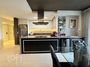 Image 7 - 858836