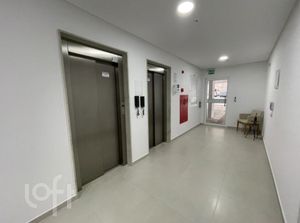 Image 1 - 858837