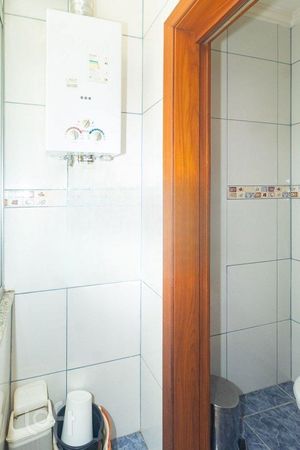 Image 13 - 858840