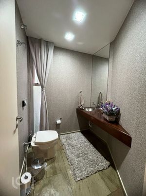 Image 14 - 858858