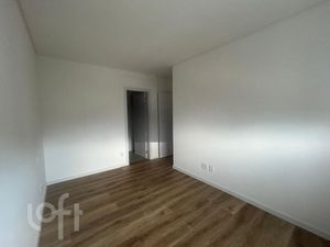 Image 9 - 858875