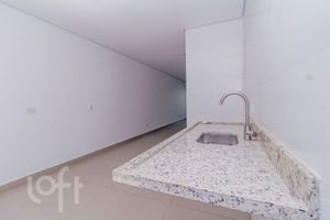 Image 11 - 858881