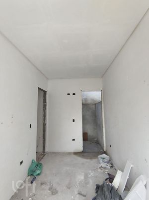 Image 10 - 858887