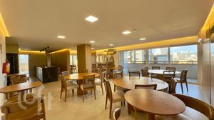 Image 29 - 858889