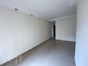Image 1 - 858904