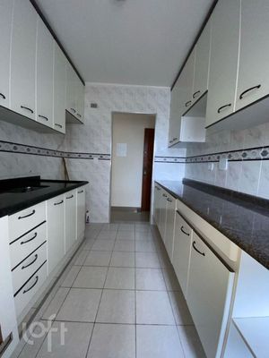 Image 8 - 858904