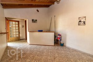 Image 29 - 858934