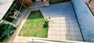 Image 12 - 858963