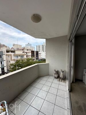 Image 9 - 858969