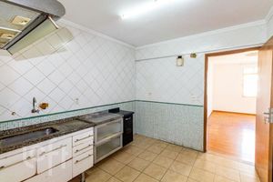 Image 18 - 859014