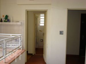 Image 18 - 859021