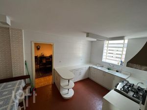Image 13 - 859021