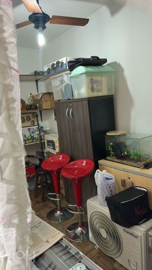 Image 4 - 859025