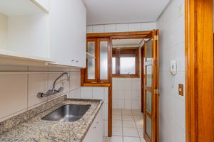 Image 16 - 859116