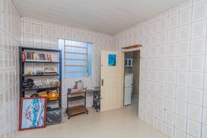 Image 16 - 859119