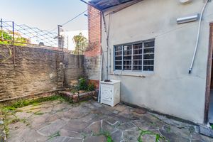 Image 25 - 859119
