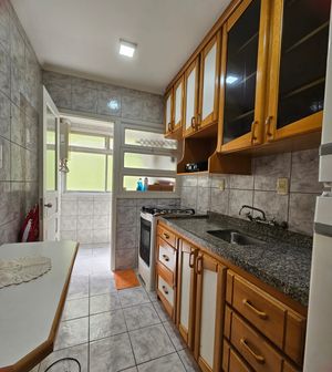 Image 7 - 859120