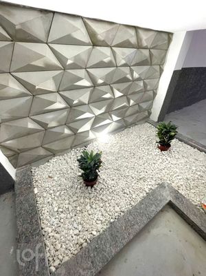 Image 15 - 859146