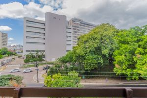 Image 2 - 859159
