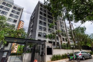 Image 17 - 859166