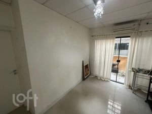 Image 8 - 859213