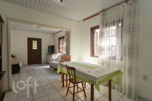 Image 10 - 859218