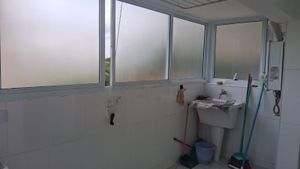 Image 31 - 859221