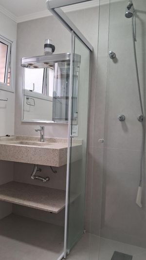Image 19 - 859221